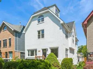 1747 W Pierce Avenue #2 Chicago IL 60622 MLS #MRD12495846 54 broker reciprocity