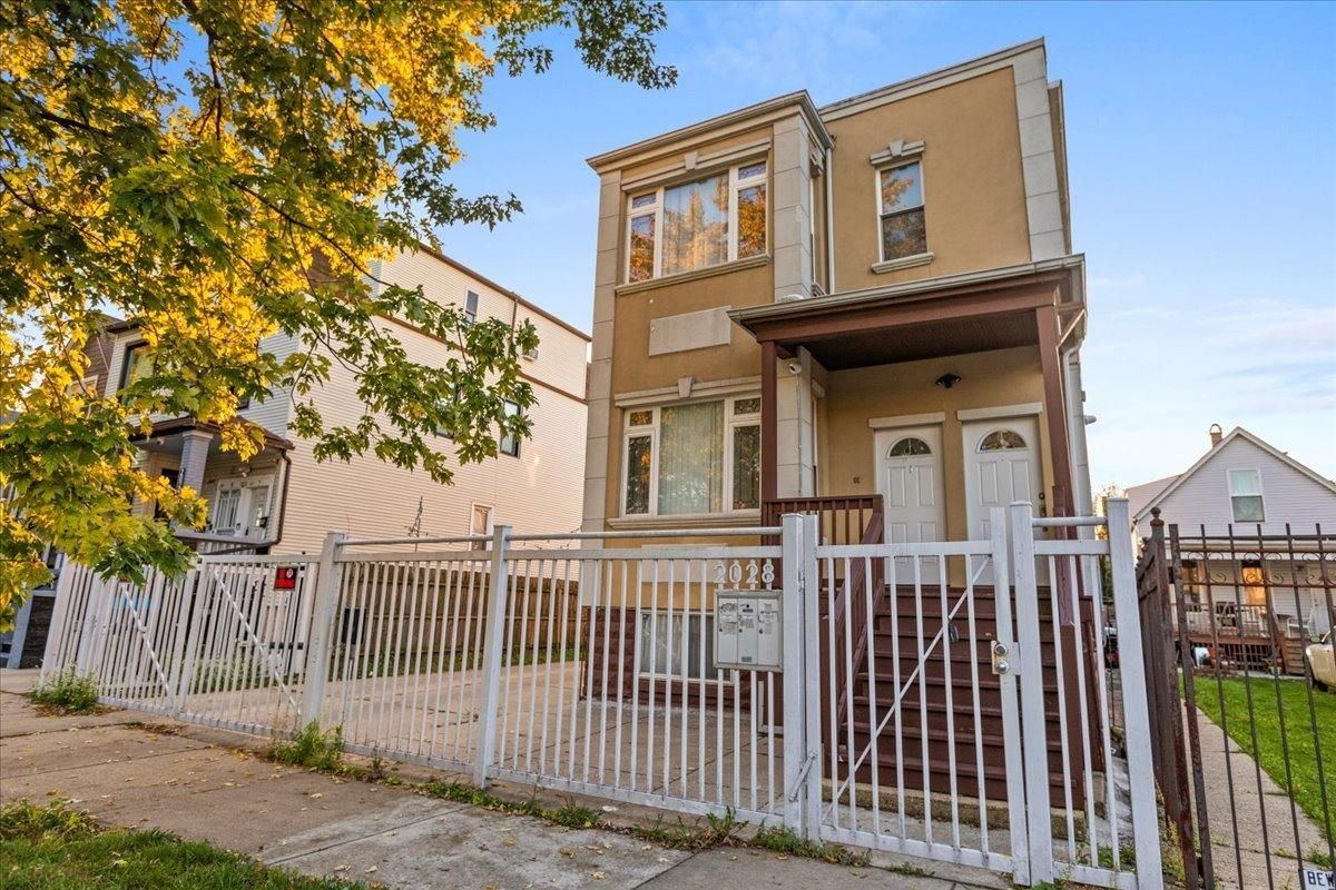 2028 N Hamlin Avenue #2 Chicago IL 60647 MLS #MRD12499916 45 MLS #MRD12499916 image #0