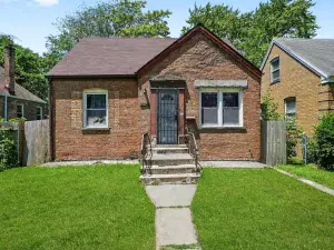 14915 Irving Avenue Dolton IL 60419 MLS #MRD12386763 50 broker reciprocity