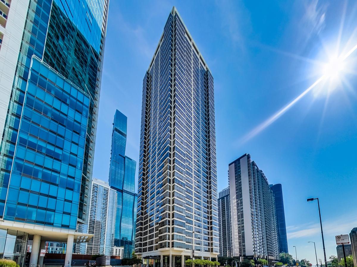 360 E Randolph Street #807 Chicago IL 60601 MLS #MRD12500150 41 MLS #MRD12500150 image #0