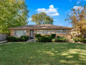 1717 OAKTON Street Park Ridge IL 60068 MLS #MRD12489547 64 broker reciprocity