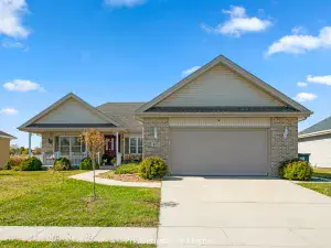 376 S Oak Street Manteno IL 60950 MLS #MRD12441572 58 broker reciprocity