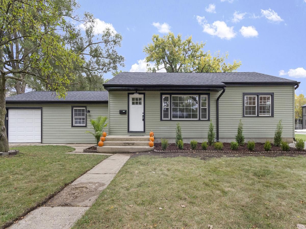 1142 N Webster Street Naperville IL 60563 MLS #MRD12500251 45 MLS #MRD12500251 image #0