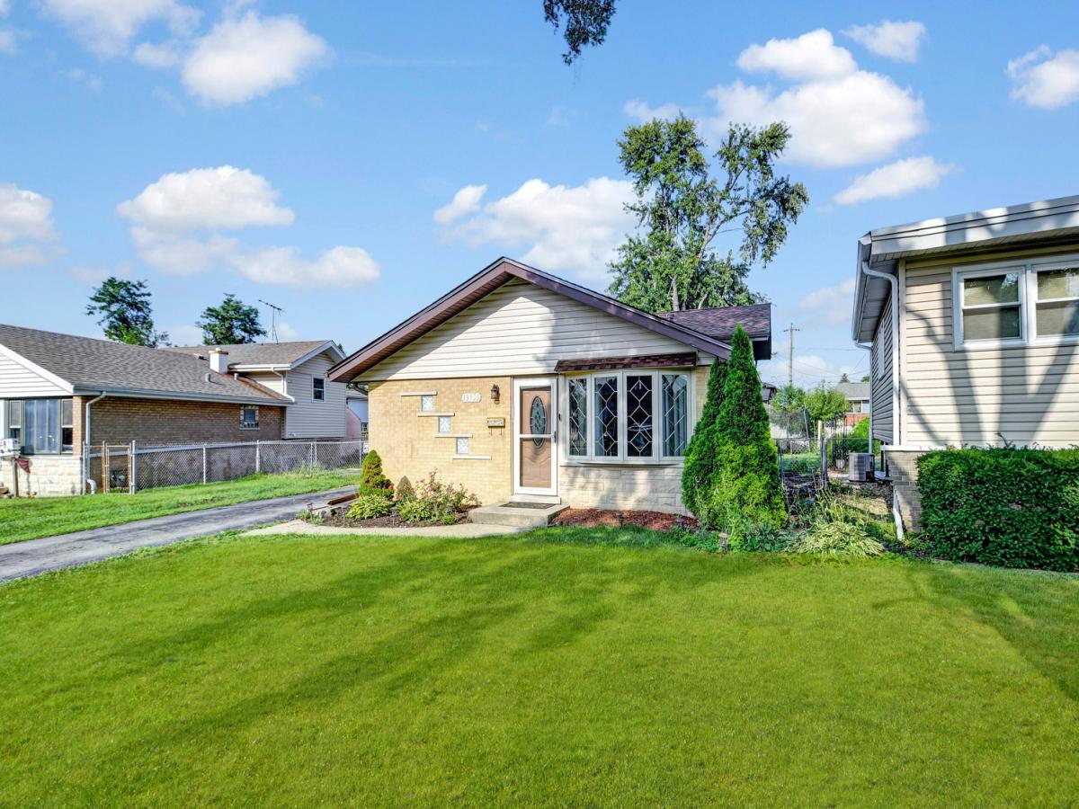13533 Short Drive Crestwood IL 60418 MLS #MRD12500307 45 MLS #MRD12500307 image #0