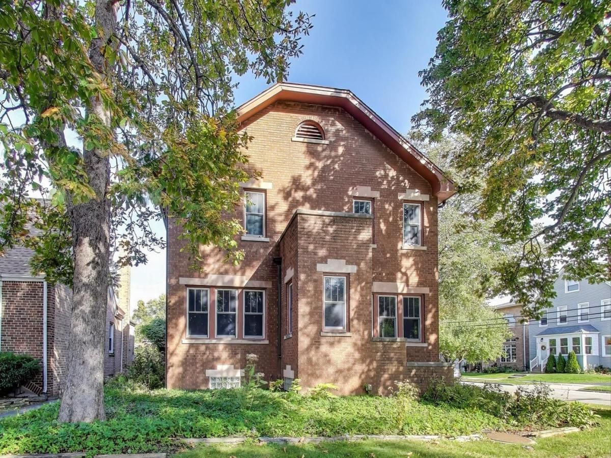 8128 Laramie Avenue Skokie IL 60077 MLS #MRD12500390 41 MLS #MRD12500390 image #0