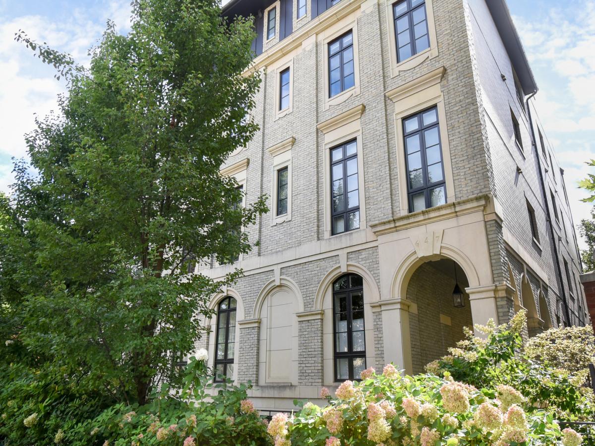 647 W Melrose Street #5 Chicago IL 60657 MLS #MRD12500410 45 MLS #MRD12500410 image #0