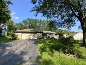 1112 Grove Street #2B Evanston IL 60201 MLS #MRD12496481 42 broker reciprocity