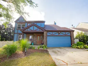 7837 Huntington Circle Hanover Park IL 60133 MLS #MRD12496307 46 broker reciprocity