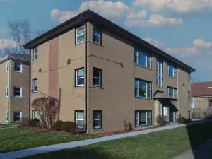 9606 Golf Terrace #2W Des Plaines IL 60016 MLS #MRD12500818 48 broker reciprocity