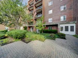 5540 Walnut Avenue #11B Downers Grove IL 60515 MLS #MRD12467940 50 broker reciprocity
