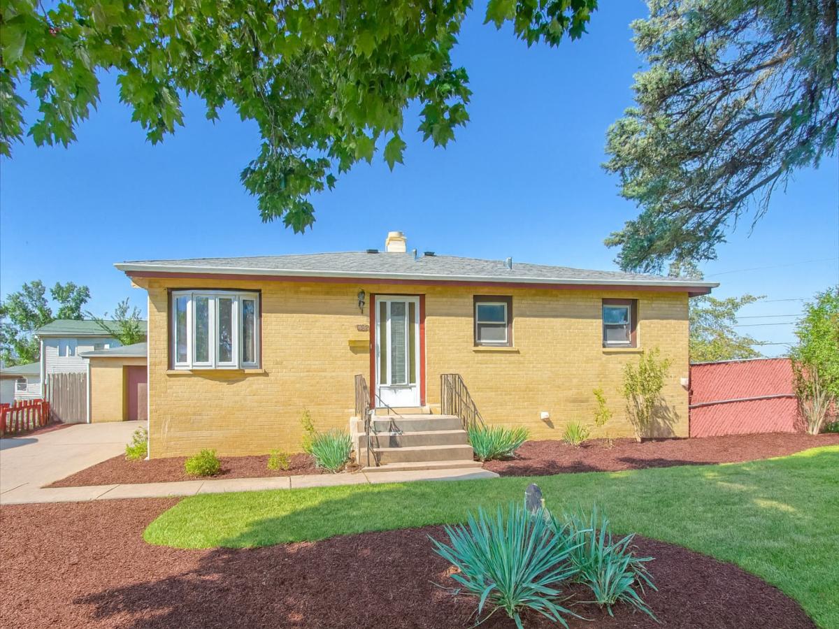 542 Memory Lane Addison IL 60101 MLS #MRD12500774 45 MLS #MRD12500774 image #0