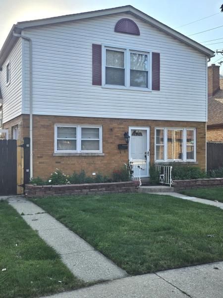 1832 N 23rd Avenue Melrose Park IL 60160 MLS #MRD12426225 51 MLS #MRD12426225 image #0