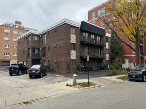 1421 N Rockwell Street #3R Chicago IL 60622 MLS #MRD12501375 52 broker reciprocity