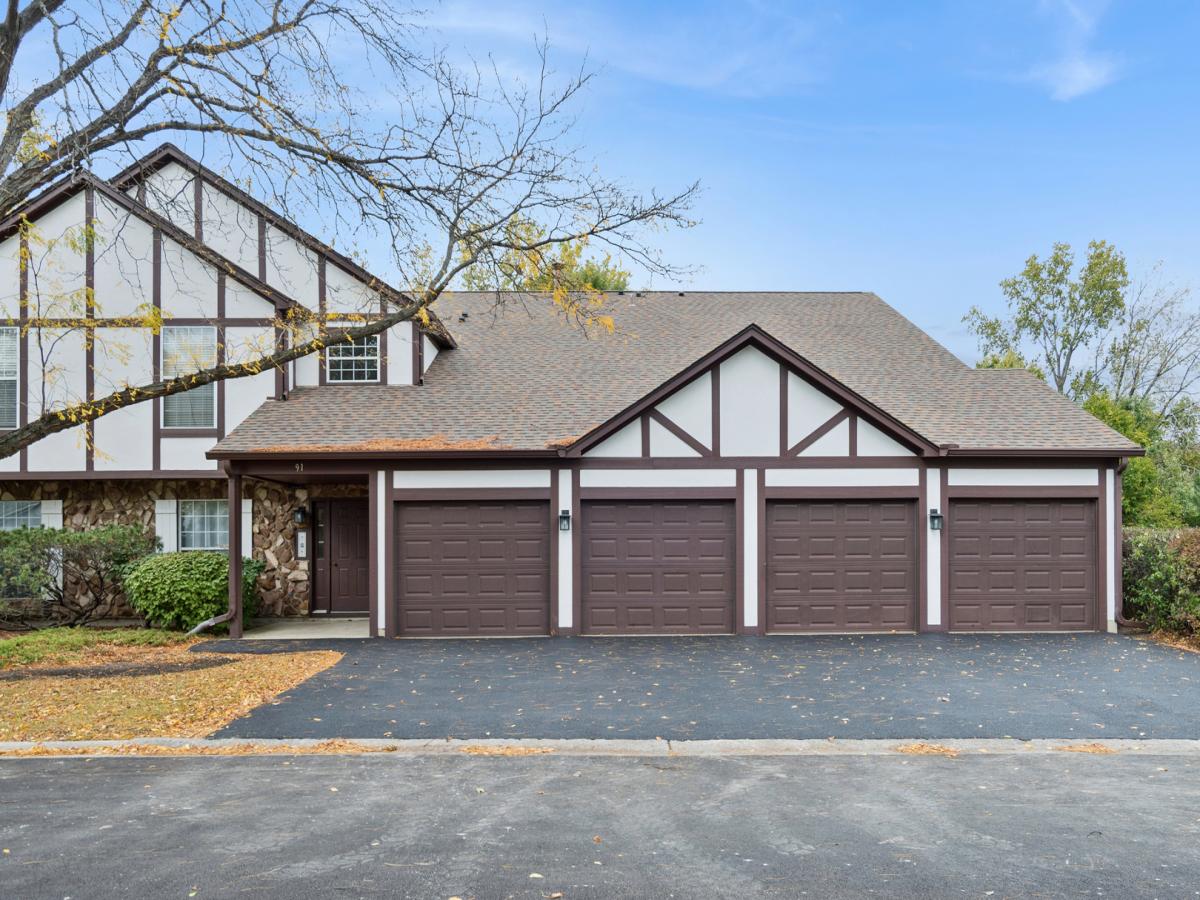 91 Midhurst Court #102A Naperville IL 60565 MLS #MRD12500901 41 MLS #MRD12500901 image #0