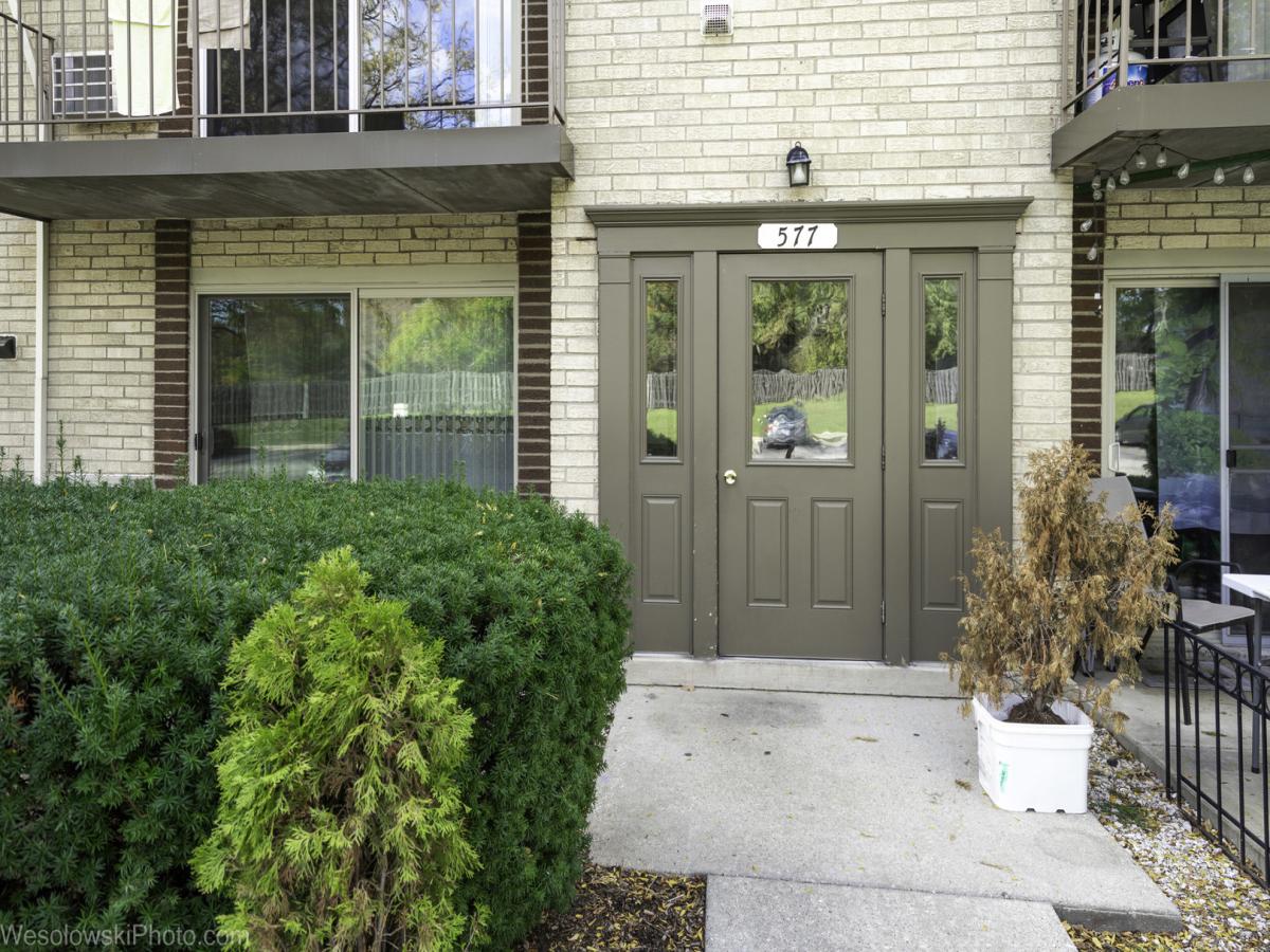 577 FAIRWAY VIEW Drive #1J Wheeling IL 60090 MLS #MRD12501195 45 MLS #MRD12501195 image #0