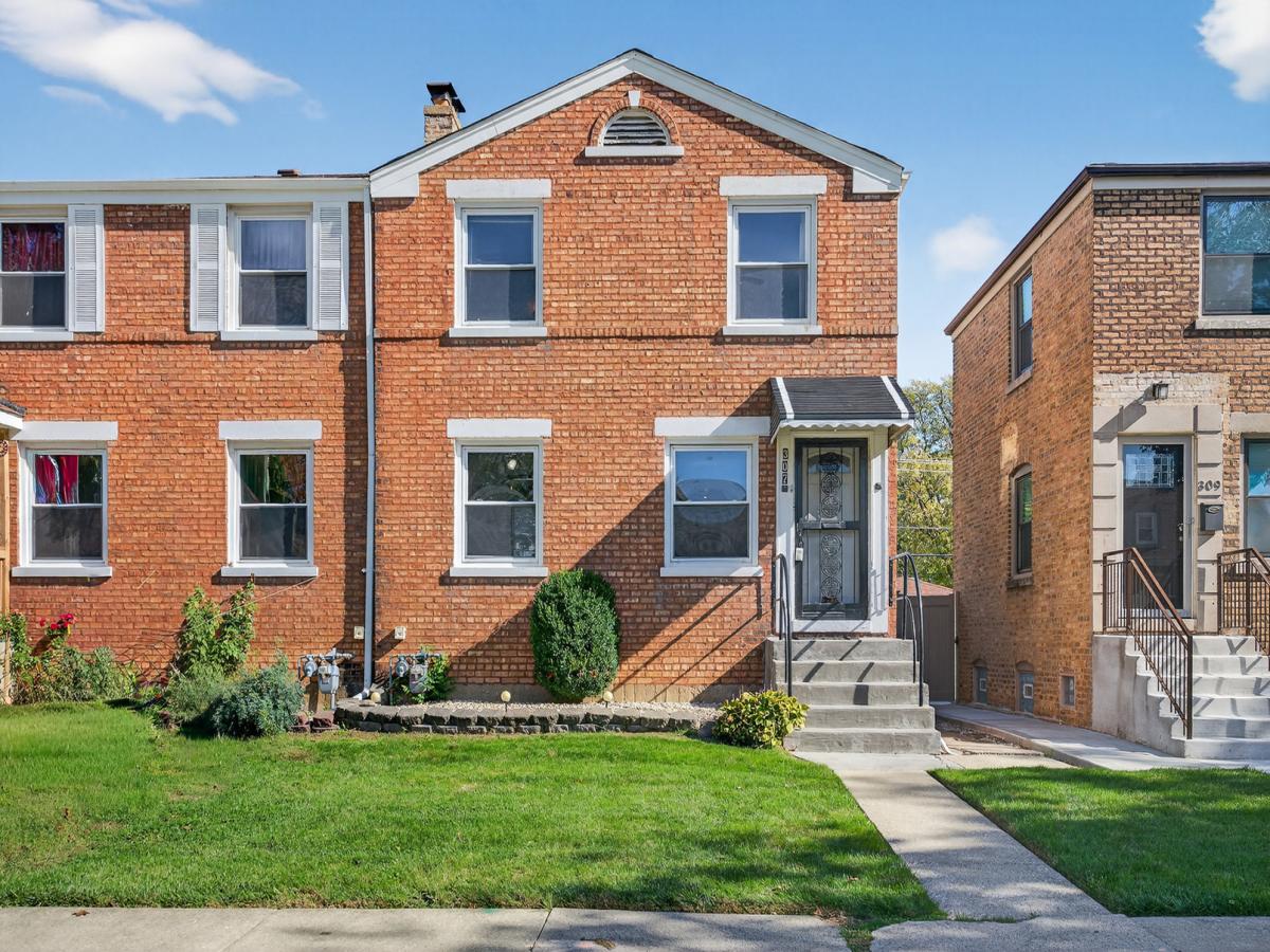 307 Hyde Park Avenue Bellwood IL 60104 MLS #MRD12501361 45 MLS #MRD12501361 image #0