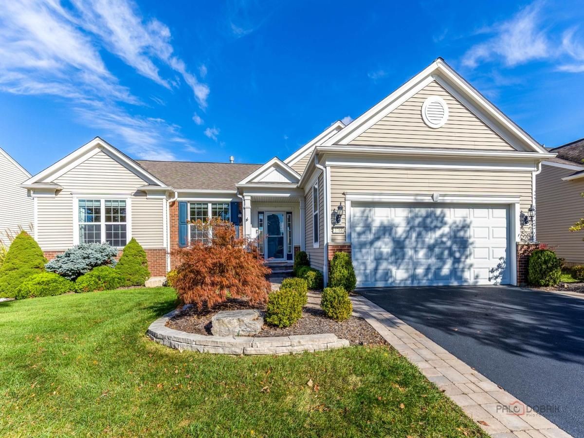 3768 Canton Circle Mundelein IL 60060 MLS #MRD12501407 45 MLS #MRD12501407 image #0