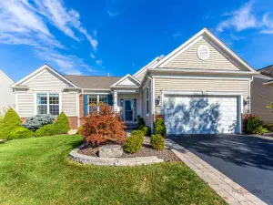 32 Harborside Way Hawthorn Woods IL 60047 MLS #MRD12496415 60 broker reciprocity