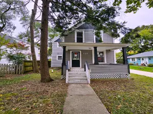 2250 Yeoman Street Waukegan IL 60085 MLS #MRD12390504 48 broker reciprocity