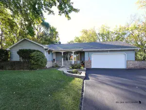 1425 Shorewood Drive St. Anne IL 60964 MLS #MRD12393839 40 broker reciprocity