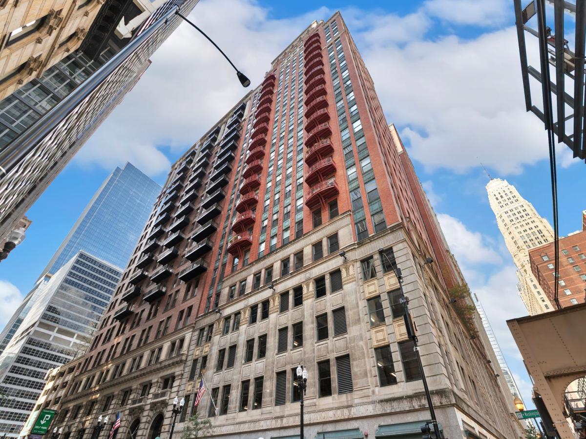 208 W Washington Street #703 Chicago IL 60606 MLS #MRD12501941 45 MLS #MRD12501941 image #0