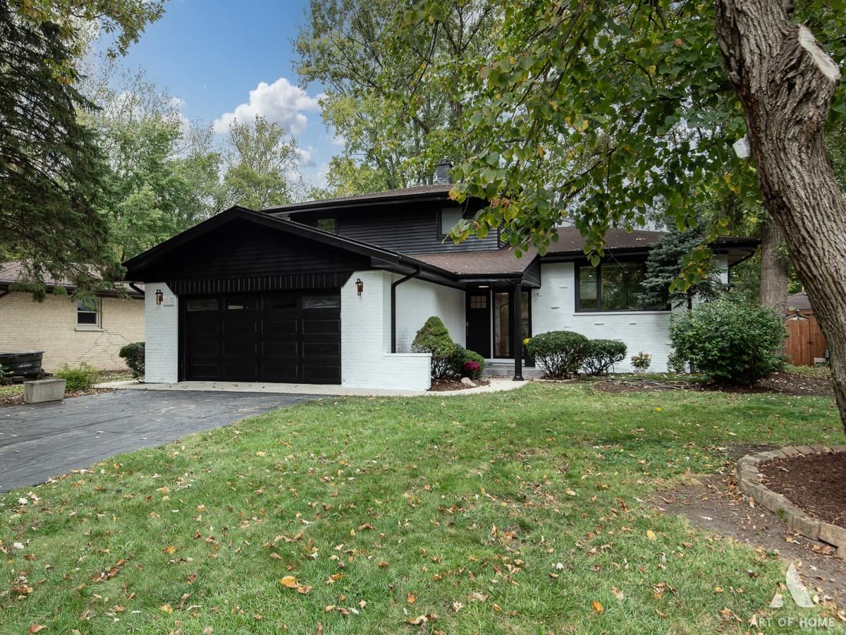 213 HIAWATHA Trail Wood Dale IL 60191 MLS #MRD12502029 45 MLS #MRD12502029 image #0