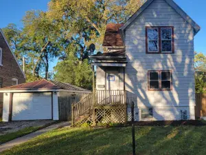 10803 S Edbrooke Avenue Chicago IL 60628 MLS #MRD12392332 46 broker reciprocity