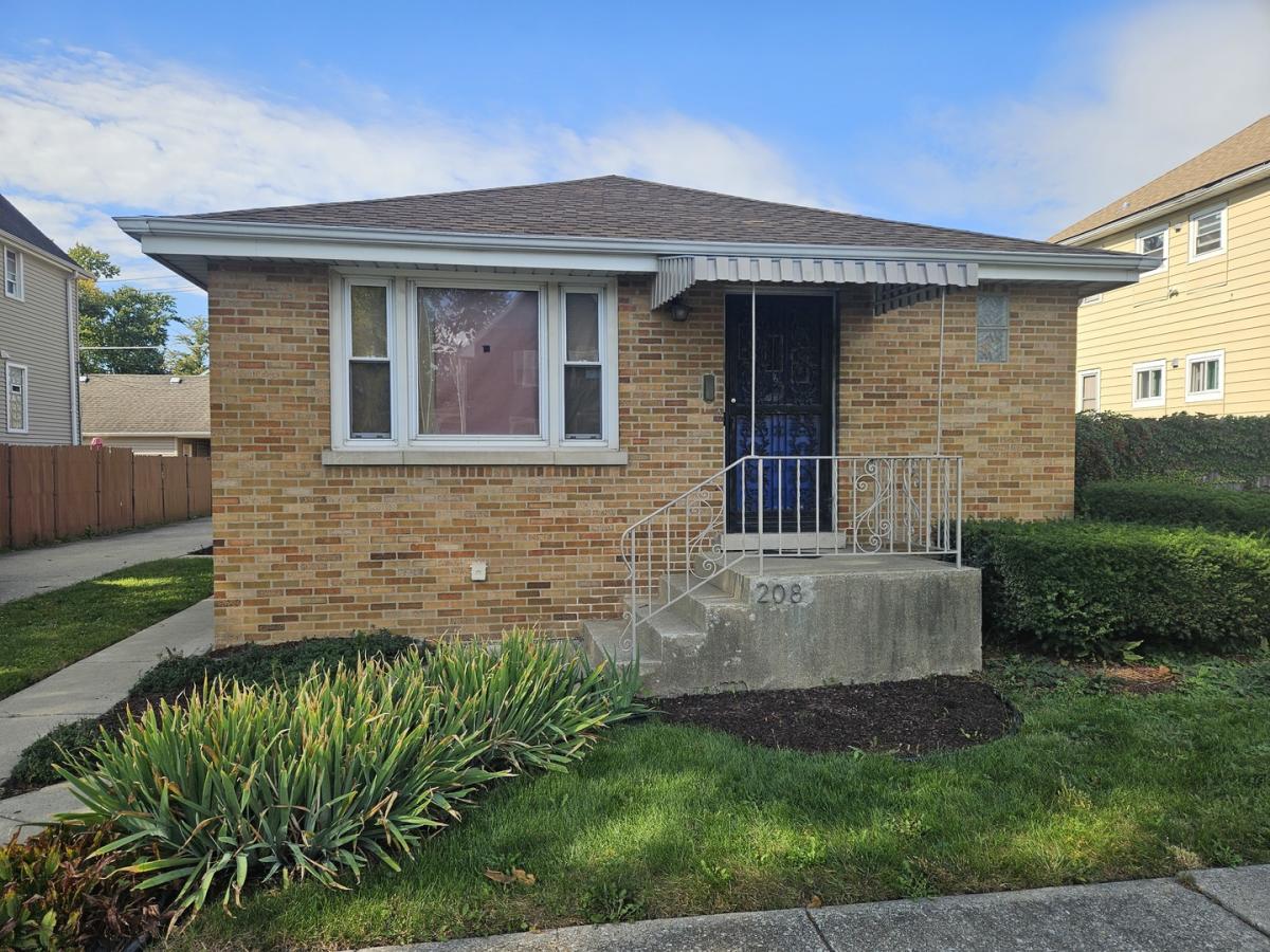 208 27th Avenue Bellwood IL 60104 MLS #MRD12502147 45 MLS #MRD12502147 image #0