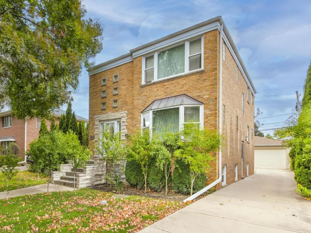 6433 N Drake Avenue Lincolnwood IL 60712 MLS #MRD12502195 45 MLS #MRD12502195 image #0