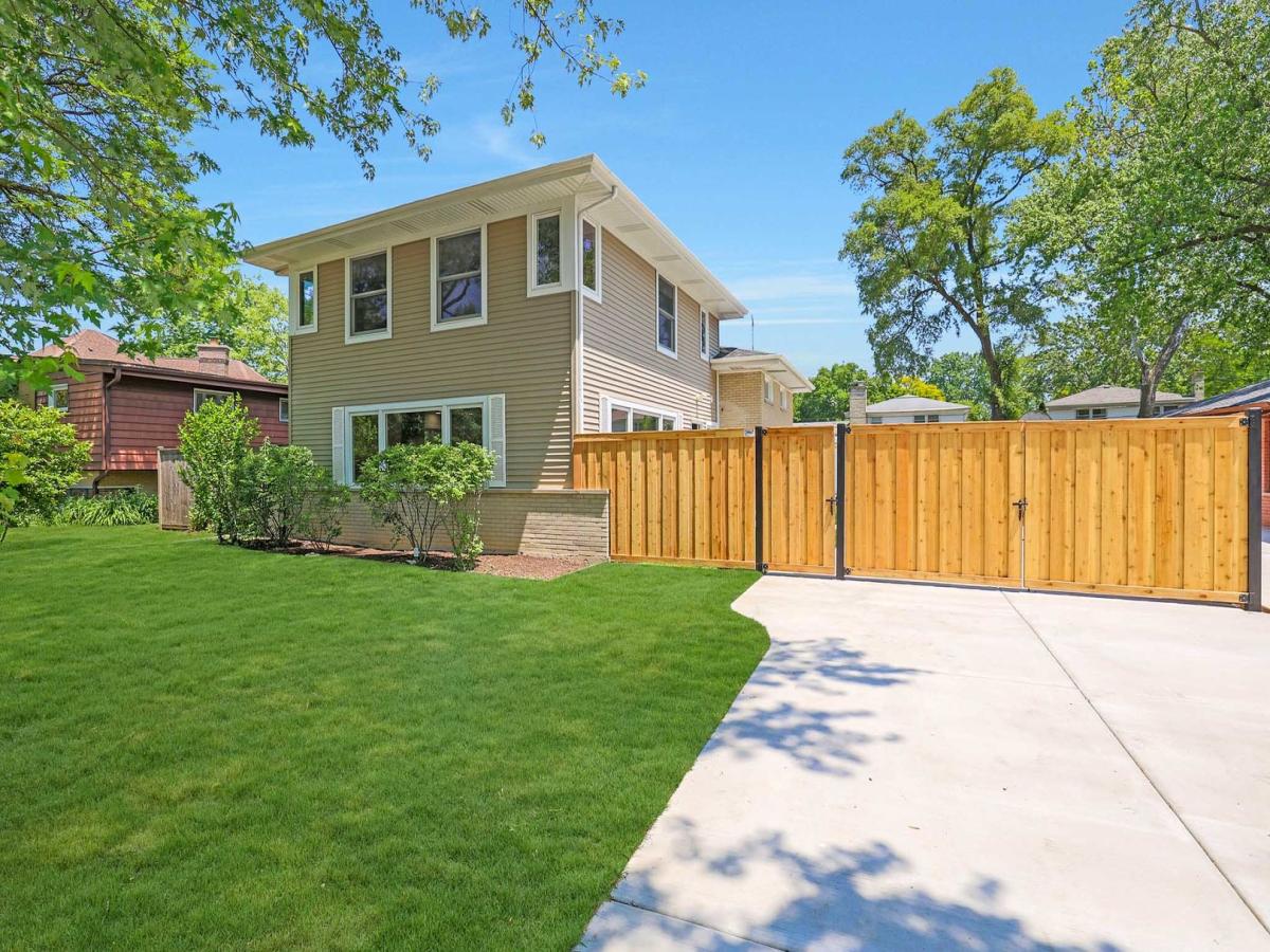 1247 Sherwood Road Glenview IL 60025 MLS #MRD12502336 45 MLS #MRD12502336 image #0