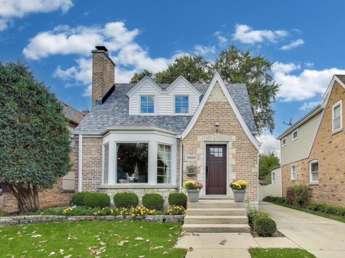 7404 N Overhill Avenue Chicago IL 60631 MLS #MRD12502355 45 MLS #MRD12502355 image #0