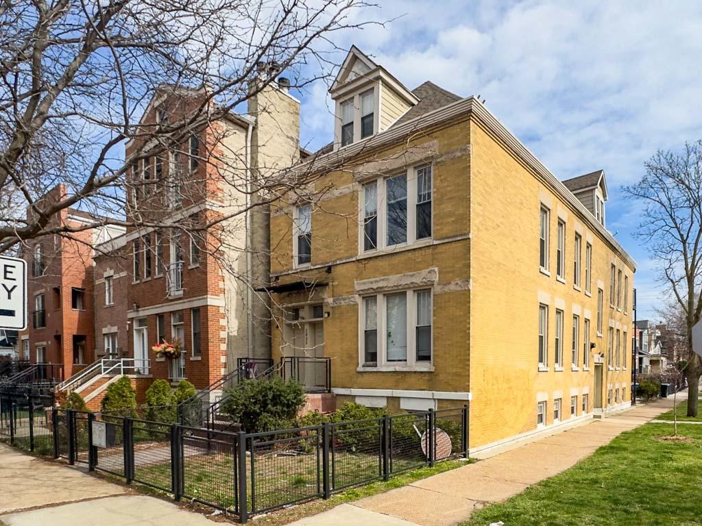 2835 N Damen Avenue #2R Chicago IL 60618 MLS #MRD12502598 45 MLS #MRD12502598 image #0