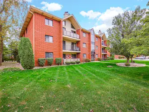 6015 Lakeside Place #203A Tinley Park IL 60477 MLS #MRD12481216 54 broker reciprocity