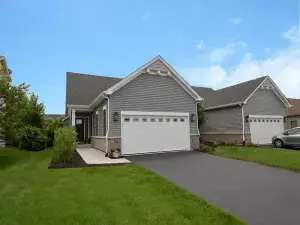 554 E 168th Place South Holland IL 60473 MLS #MRD12458971 46 broker reciprocity