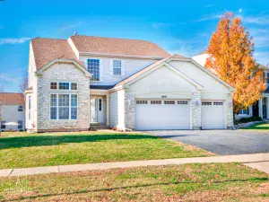 2521 WATERFORD Lane Lake In The Hills IL 60156 MLS #MRD12500437 54 broker reciprocity