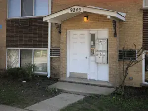 1725 Howard W Avenue #104 Des Plaines IL 60018 MLS #MRD12500438 56 broker reciprocity