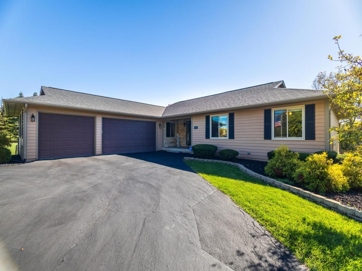 913 Amber Lane Lake Villa IL 60046 MLS #MRD12503079 45 MLS #MRD12503079 image #0