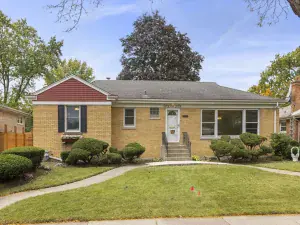 949 Millcreek Circle Elgin IL 60123 MLS #MRD12500693 48 broker reciprocity