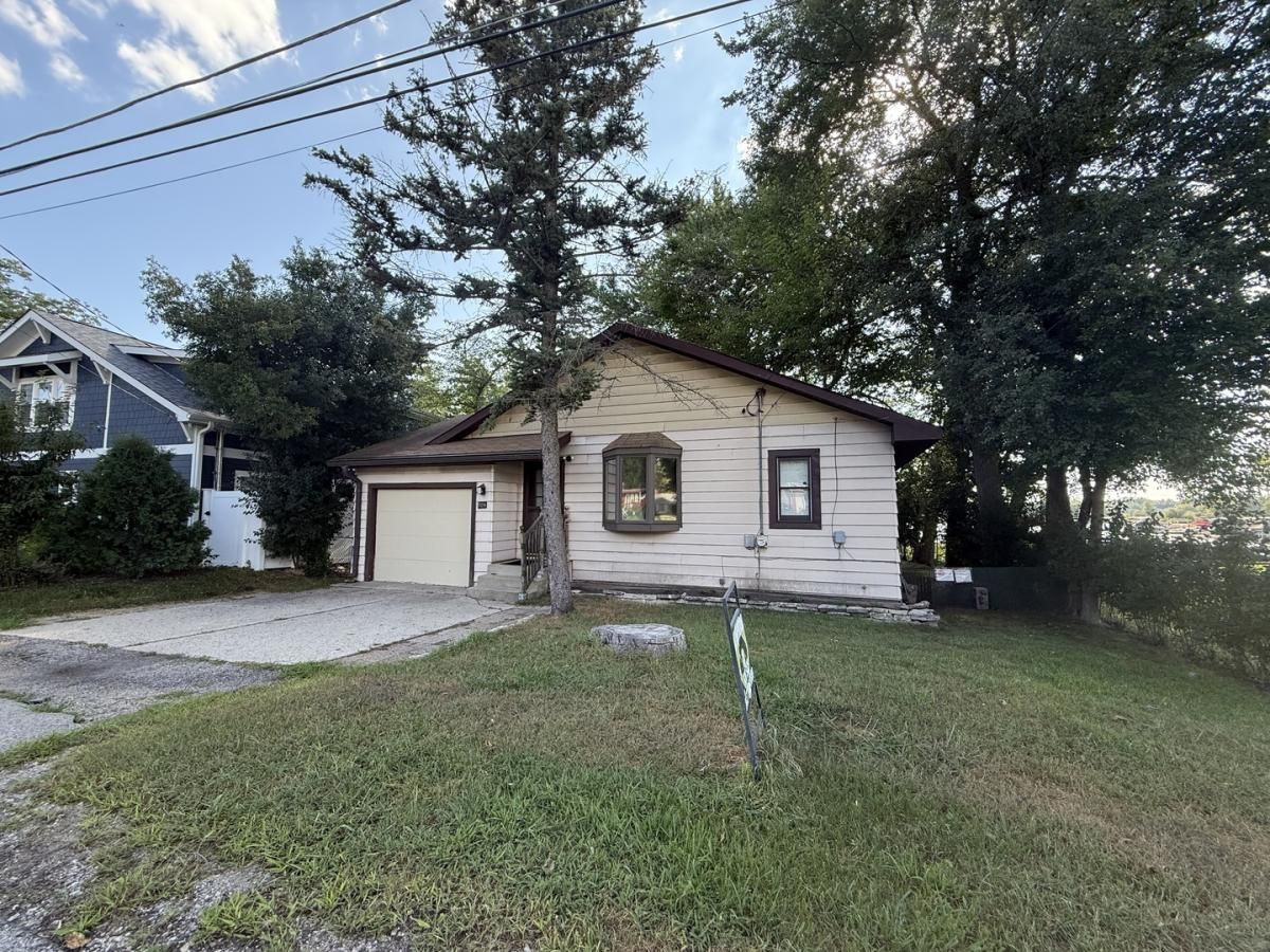 709 Lake Shore Drive Wauconda IL 60084 MLS #MRD12503273 41 MLS #MRD12503273 image #0
