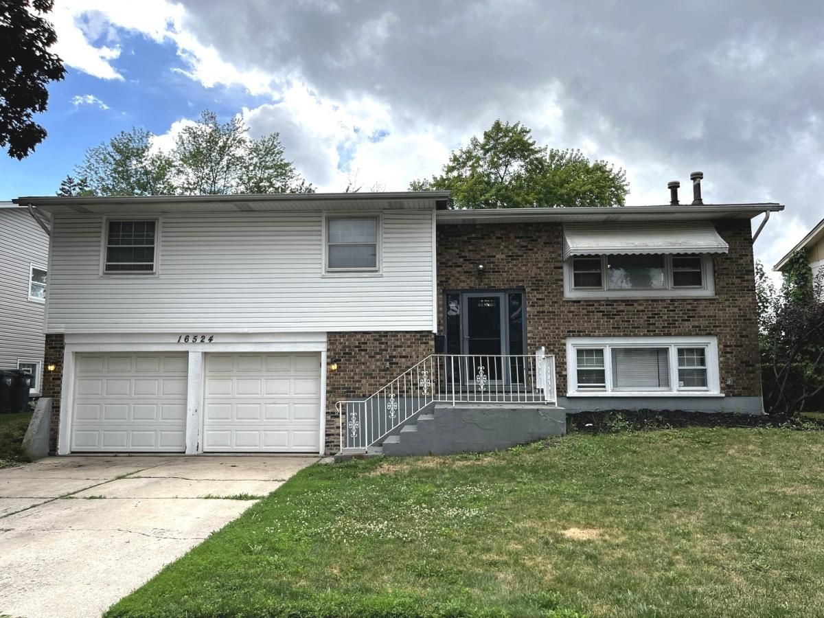 16524 Woodlawn West Avenue South Holland IL 60473 MLS #MRD12503422 45 MLS #MRD12503422 image #0