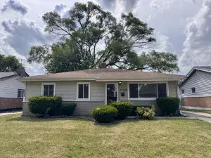 566 Hirsch Avenue Calumet City IL 60409 MLS #MRD12498938 46 broker reciprocity