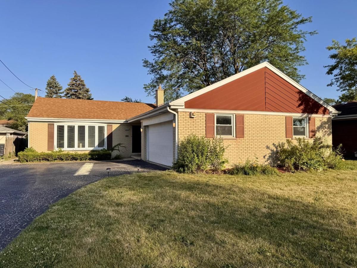 16850 School Street South Holland IL 60473 MLS #MRD12503659 45 MLS #MRD12503659 image #0