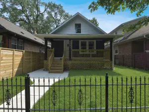 11319 S Green Bay Avenue Chicago IL 60617 MLS #MRD12459556 64 broker reciprocity