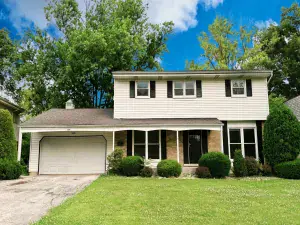 4316 Mann Street Oak Forest IL 60452 MLS #MRD12471183 60 broker reciprocity
