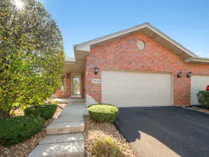 15200 Pine Drive Oak Forest IL 60452 MLS #MRD12441209 50 broker reciprocity