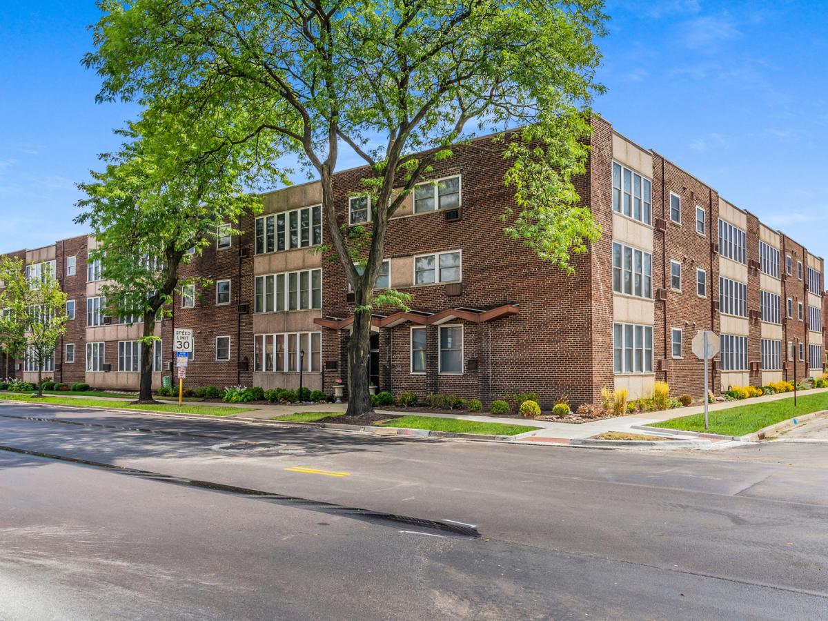1333 W TOUHY Avenue #301 Park Ridge IL 60068 MLS #MRD12504047 45 MLS #MRD12504047 image #0