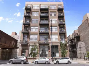 6544 N Albany Avenue Chicago IL 60645 MLS #MRD12462471 122 broker reciprocity
