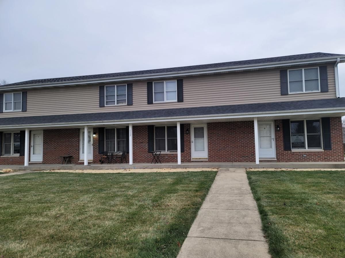 112 Colonial Parkway #A Yorkville IL 60560 MLS #MRD12504305 41 MLS #MRD12504305 image #0