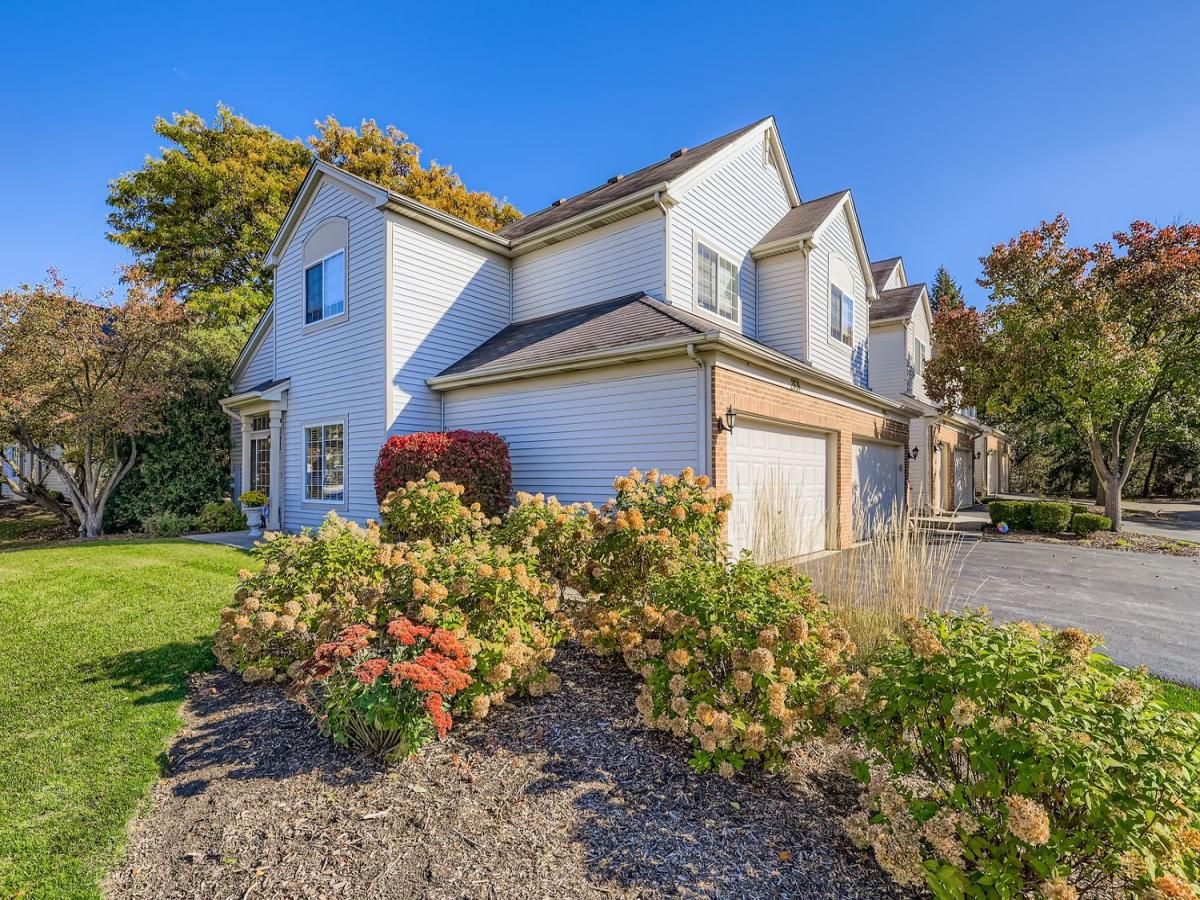 269 Nicole Drive #A South Elgin IL 60177 MLS #MRD12504309 41 MLS #MRD12504309 image #0