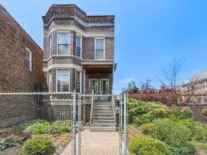 8016 S St Lawrence Avenue Chicago IL 60619 MLS #MRD11696333 50 broker reciprocity